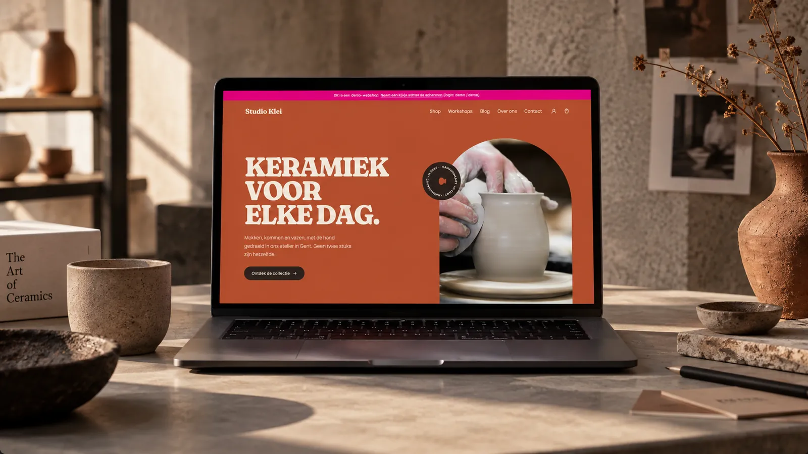 Studio Klei op een scherm